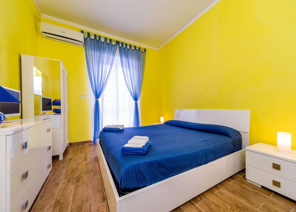 Attic Apartment Rapallo Quarto foto